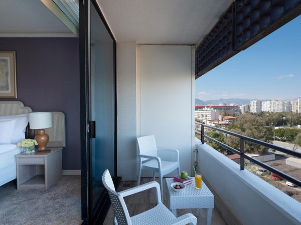 Famıly Terrace Suıt